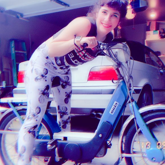 Meet your Posher, Sara - Picture 6 of 13